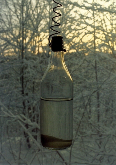 Erkki Soininen - Please, shake it at Artist's studio, Kuopio 1990